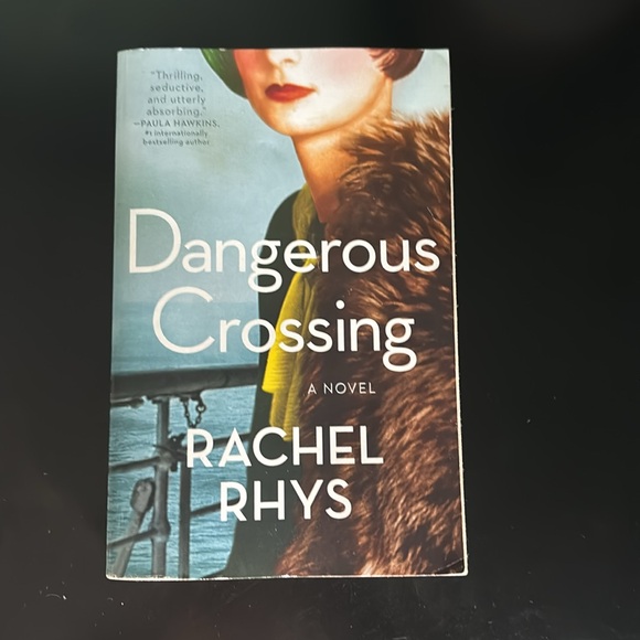 📚 Book Bundle 📚 - Picture 4 of 7